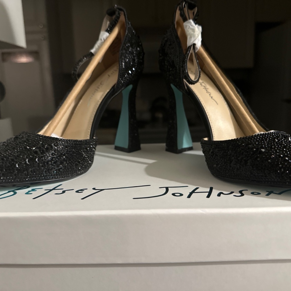 Betsy Johnson Heels - Picture 3 of 4